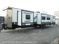 New 2020 Palomino Puma 39PQB available in Canton, Michigan