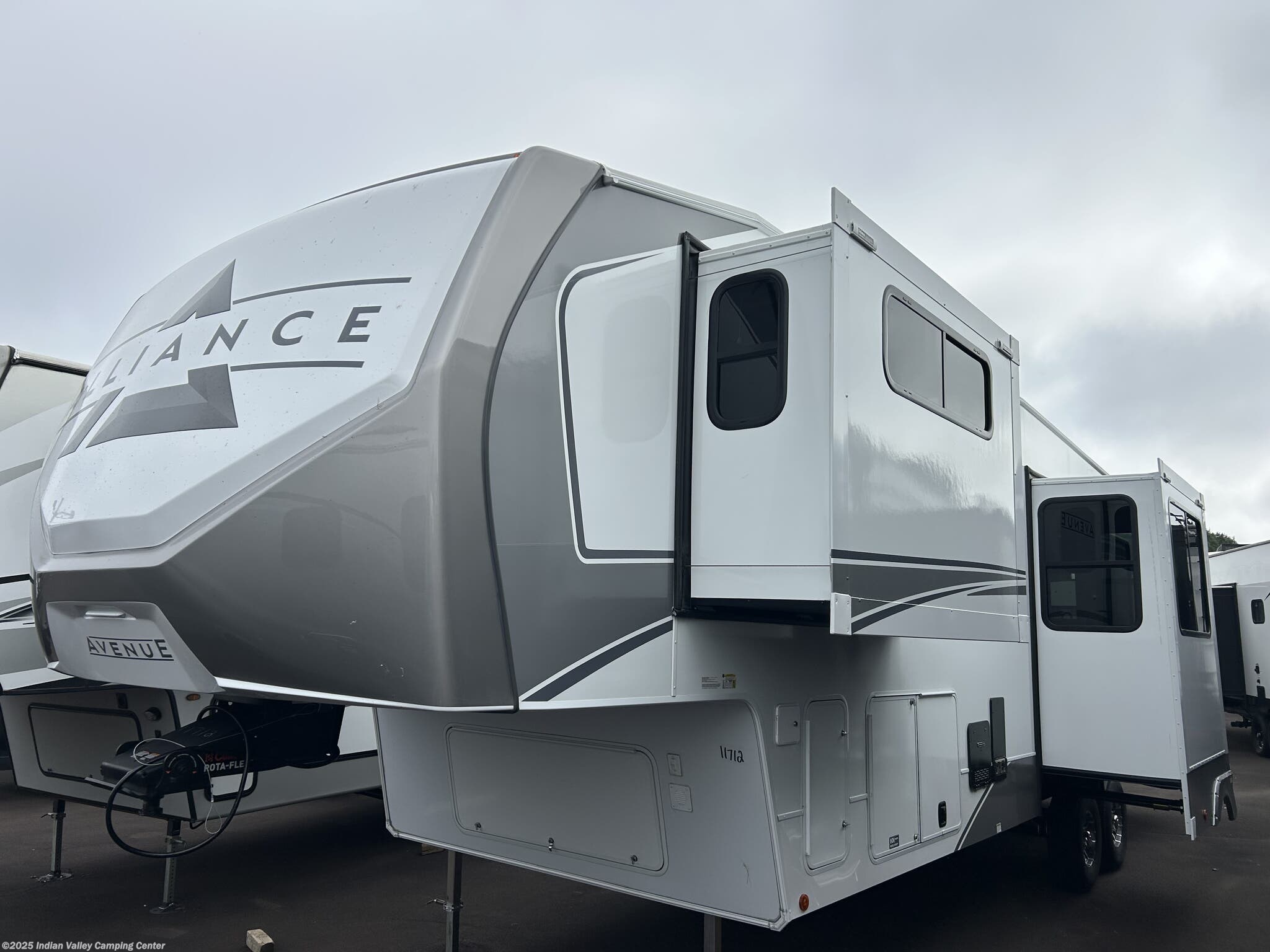 New 2026 Alliance RV Avenue 35RKS available in Souderton, Pennsylvania