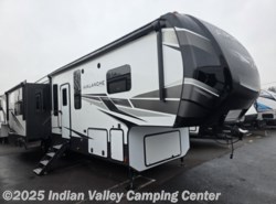 Used 2021 Keystone Avalanche 338GK available in Souderton, Pennsylvania