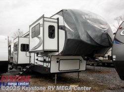 New 2018 Forest River Salem Hemisphere 378FL available in Greencastle, Pennsylvania