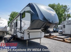 New 2019 Forest River Salem Hemisphere 372RD available in Greencastle, Pennsylvania
