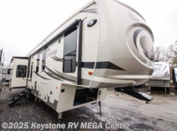 New 2019 Palomino Columbus 377MB available in Greencastle, Pennsylvania