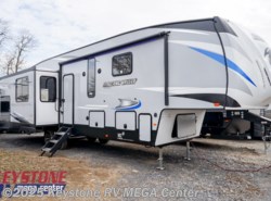 New 2020 Forest River Arctic Wolf 3550 SUITE available in Greencastle, Pennsylvania