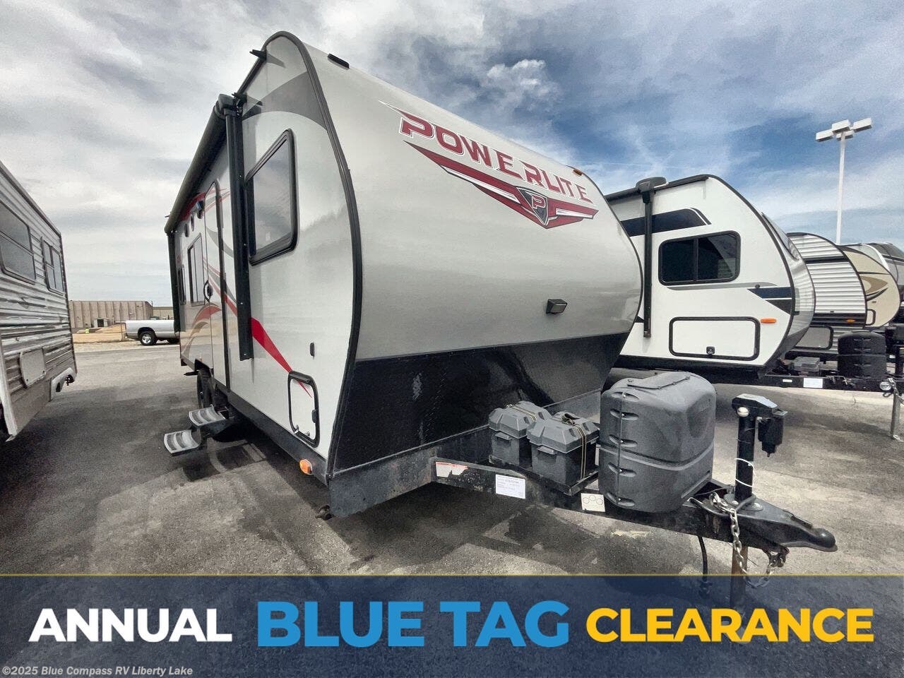 Used 2020 Pacific Coachworks Powerlite 2114LE available in Liberty Lake, Washington