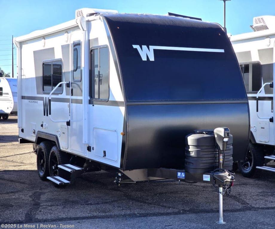 New 2026 Winnebago MICRO MINNIE-TT 2100BH available in Tucson, Arizona