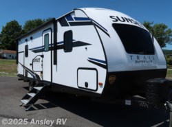 New 2021 CrossRoads Sunset Trail Super Lite SS222RB available in Duncansville, Pennsylvania