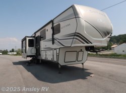 New 2022 Keystone Montana 3855BR available in Duncansville, Pennsylvania