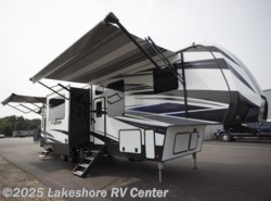 New 2018 Keystone Fuzion 371 available in Muskegon, Michigan