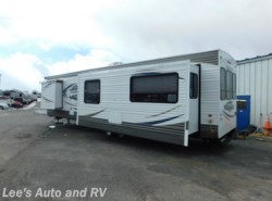 Used 2011 Dutchmen Lakewood 400RLP available in Ellington, Connecticut