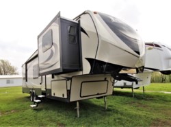 Used 2017 Keystone Laredo 340FL available in Sanger, Texas