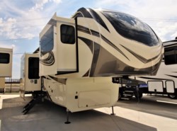 New 2021 Grand Design Solitude 380FL-R available in Sanger, Texas