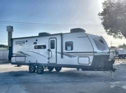 Used 2022 K-Z Connect SE 241BHKSE available in Corinth, Texas