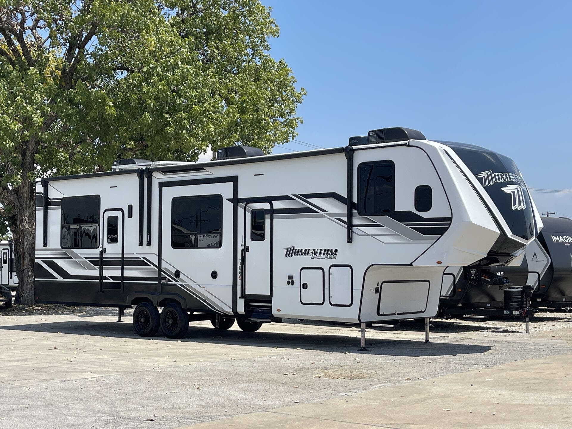 New 2026 Grand Design Momentum G-Class 350G available in Corinth, Texas