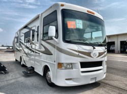 Used 2010 Four Winds International Hurricane 30Q available in Oklahoma City, Oklahoma