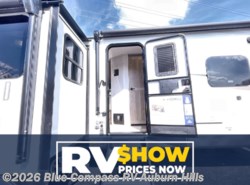 New 2025 Forest River Rockwood Ultra Lite 2906BS available in Auburn Hills, Michigan