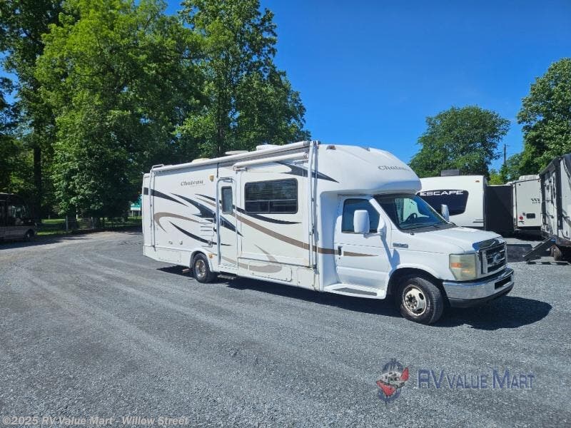 Used 2009 Four Winds International Chateau Citation 29BG available in Willow Street, Pennsylvania