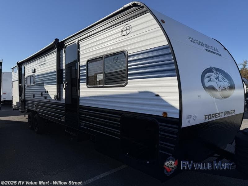 New 2026 Forest River Cherokee Grey Wolf 29TE available in Willow Street, Pennsylvania