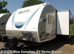 New 2019 Coachmen Freedom Express Select 31SE available in Byron, Georgia