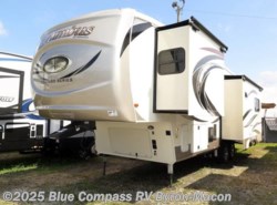 New 2019 Palomino Columbus Compass 298RLC available in Byron, Georgia
