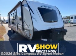 Used 2020 Coachmen Apex Ultra-Lite 300BHS available in Byron, Georgia
