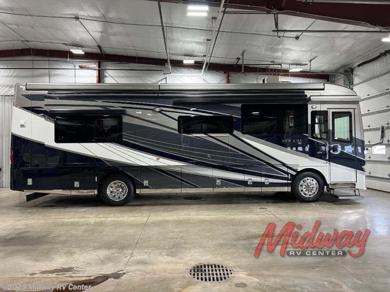 New 2026 Newmar New Aire 3543 available in Grand Rapids, Michigan