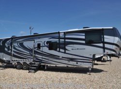 New 2019 Heartland Road Warrior RW427 Bath & 1/2 W/Ext TV, 3 A/Cs, Arcitc available in Alvarado, Texas