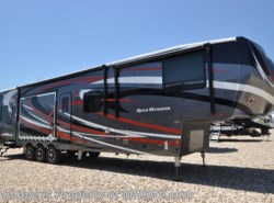 New 2019 Heartland Road Warrior RW427 Bath & 1/2 W/ Ext TV, 3 A/Cs, Dual Pane available in Alvarado, Texas
