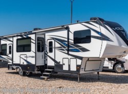 Used 2018 Dutchmen Voltage V3655 available in Alvarado, Texas