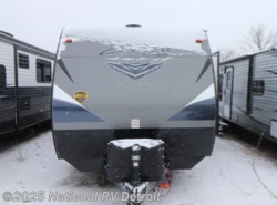 New 2018 CrossRoads Zinger ZR338RR available in Belleville, Michigan