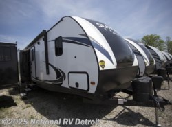 New 2018 CrossRoads Sunset Trail Super Lite 331BH available in Belleville, Michigan