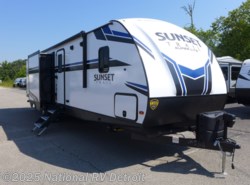 New 2021 CrossRoads Sunset Trail Super Lite 331BH available in Belleville, Michigan