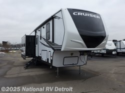 New 2020 CrossRoads Cruiser available in Belleville, Michigan