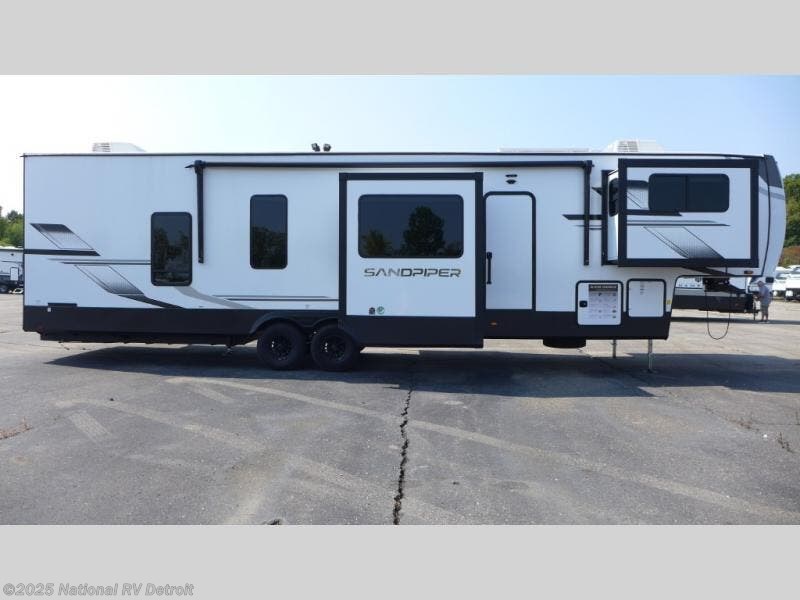 New 2025 Forest River Sandpiper 3990FL available in Belleville, Michigan