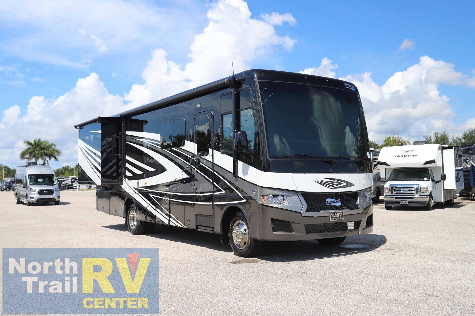 New 2025 Newmar Bay Star Sport 3016 available in Fort Myers, Florida