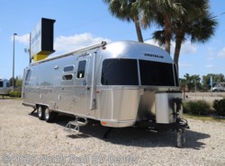 New 2025 Airstream Globetrotter 30RB available in Fort Myers, Florida