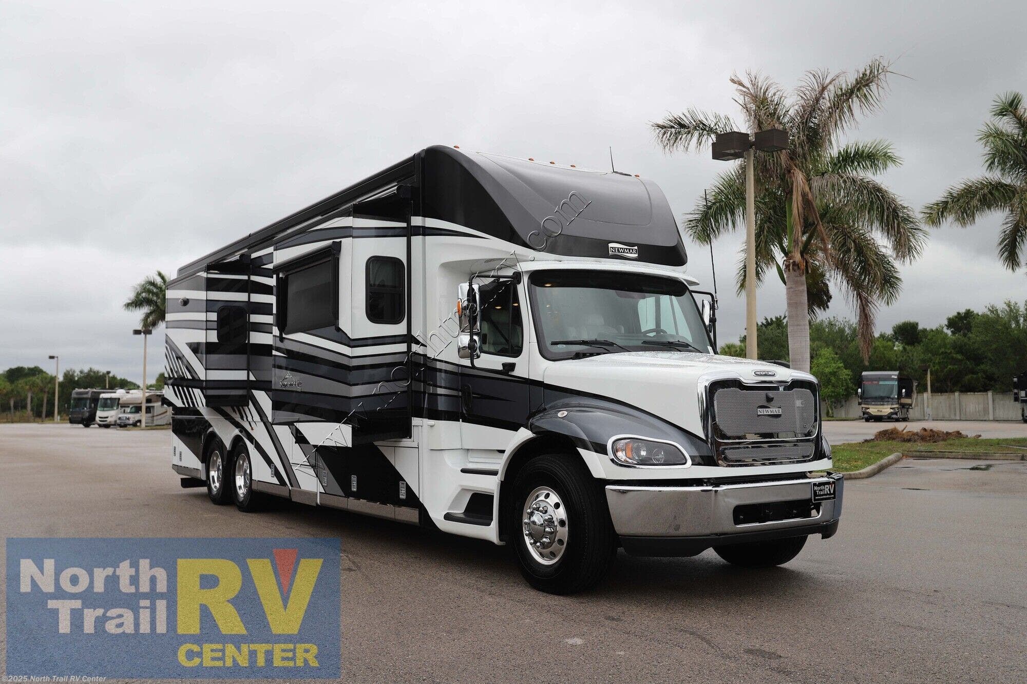 Used 2024 Newmar Supreme Aire 4051 available in Fort Myers, Florida