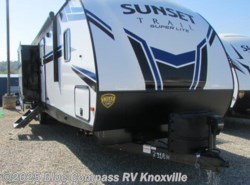 New 2020 CrossRoads Sunset Trail Super Lite SS331BH available in Louisville, Tennessee