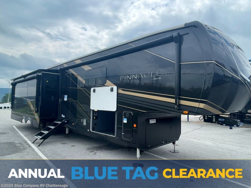 New 2025 Jayco Pinnacle 38FBRK available in Ringgold, Georgia
