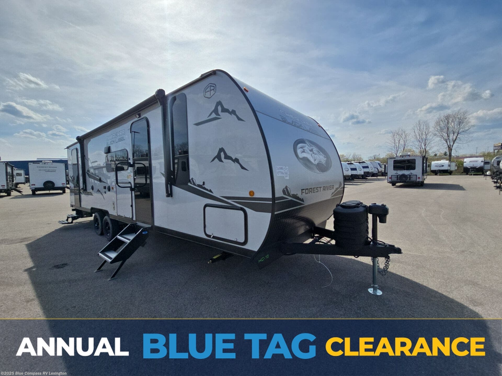 New 2025 Forest River Cherokee Grey Wolf Black Label 26DBHBL available in Georgetown, Kentucky