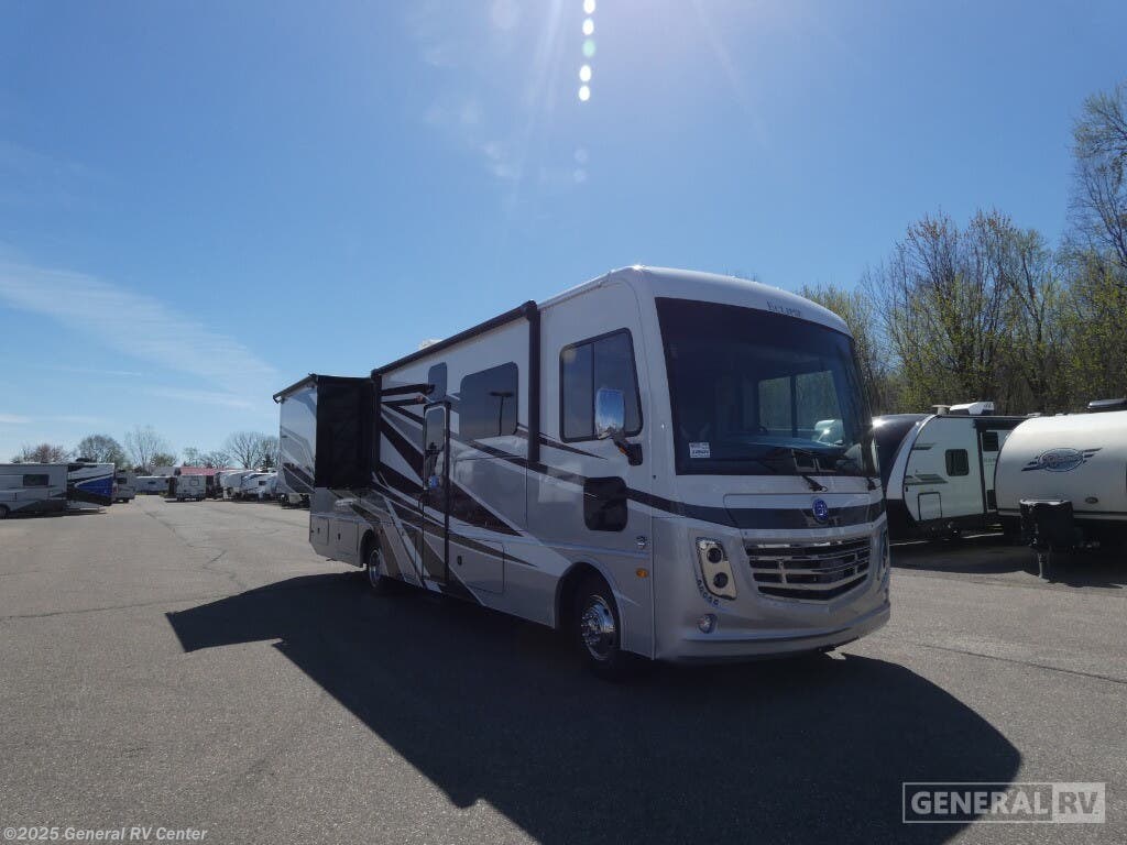 New 2025 Holiday Rambler Eclipse 32S available in West Palm Beach, Florida