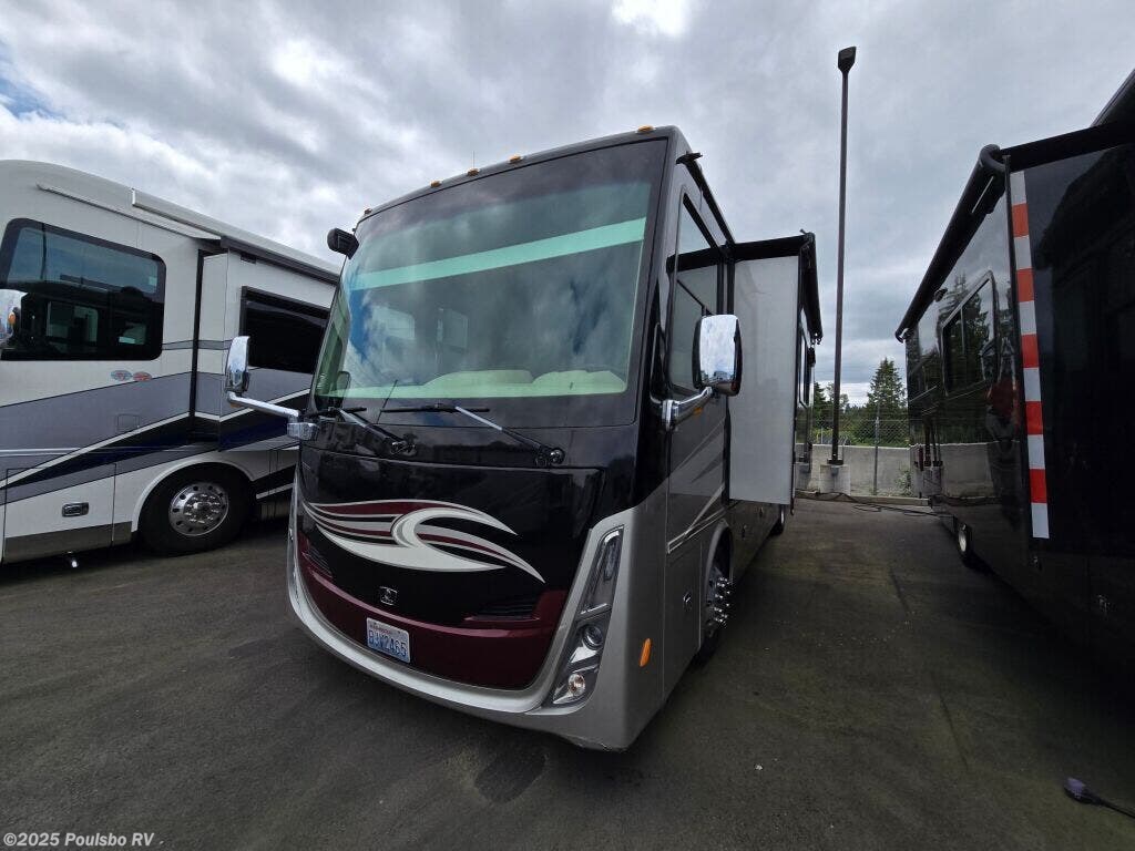 Used 2017 Tiffin Allegro Breeze 32BR available in Kent, Washington