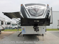 Used 2014 Dutchmen Voltage 3200 available in Houston, Texas