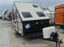 Used 2014 Starcraft Comet Hardside 1232MD available in Houston, Texas
