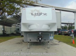 Used 2014 Open Range Light 319RLS available in Houston, Texas