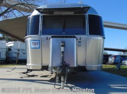 Used 2014 Airstream 30 INT SIGNATUR available in Houston, Texas