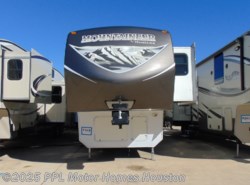 Used 2013 Keystone Montana Mountaineer 362RLQ available in Houston, Texas