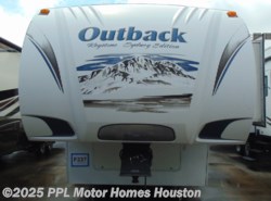 Used 2011 Keystone Outback Sydney 325FRE available in Houston, Texas