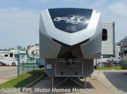 Used 2014 Open Range 378RLS available in Houston, Texas
