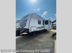 New 2022 Cruiser RV Radiance Ultra Lite 26KB available in Mesquite, Texas