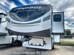 Used 2023 Forest River Flagstaff Classic 8529CLBS available in Mesquite, Texas